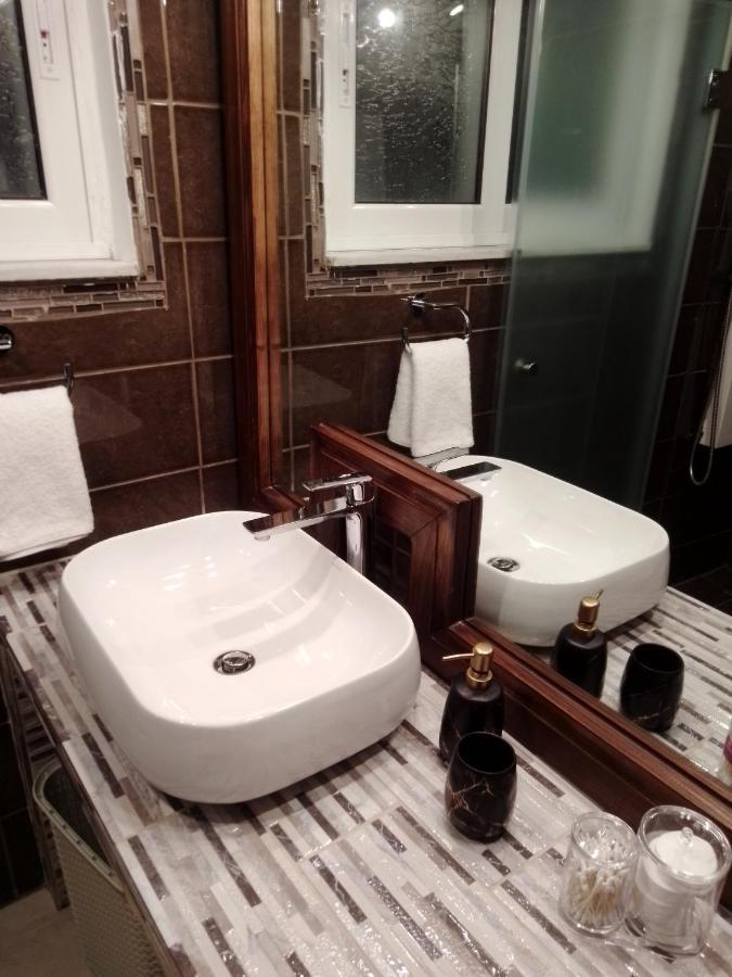 Precious Apartment Corinth 외부 사진